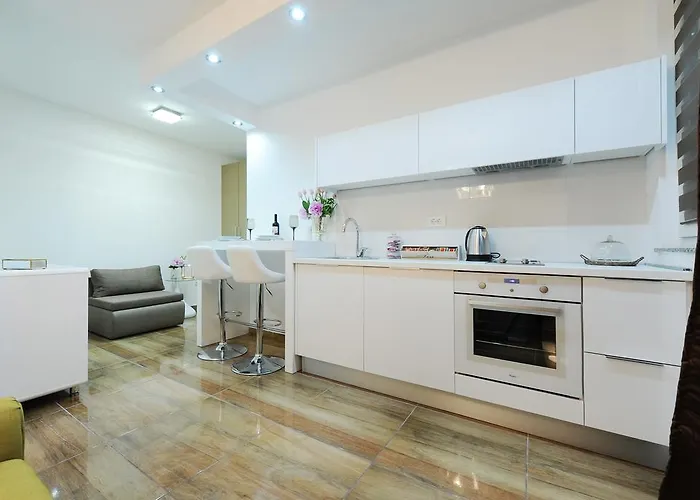 Primera Luxury Studio