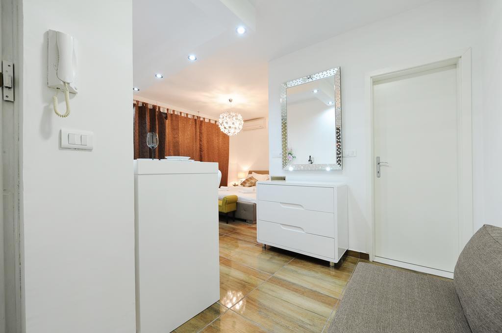 Apartment Primera Luxury